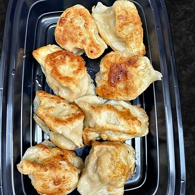 Best Beef Potstickers(6) 牛肉锅贴 in New York, NY