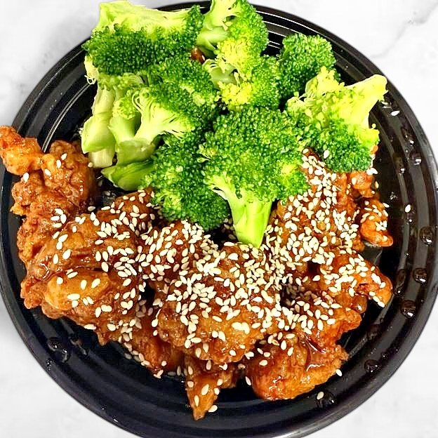 Best Sesame Chicken 芝麻鸡 in Reston, VA