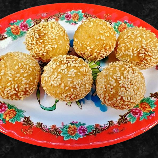 Best Sesame Ball (6) in Portland, OR