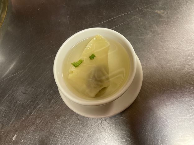 Best Wonton Soup 云吞汤 in Highland, IL