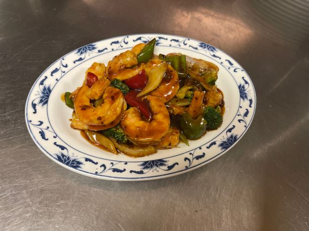 Best Hunan Shrimp 湖南虾 in Highland, IL