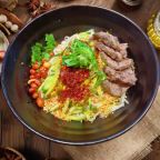 Best 韩式辣酱牛肉拌米粉Korean hot sauce mix rice Noodles with beef in Flushing, NY