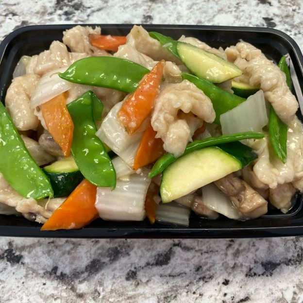 Best Chicken w. Snow Peas in Egg Harbor City, NJ