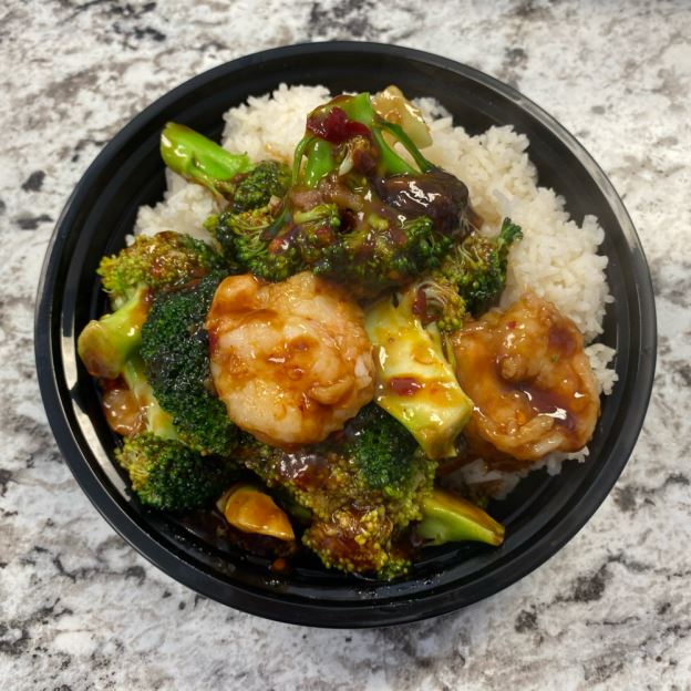 Best Shrimp w. Broccoli in Egg Harbor City, NJ
