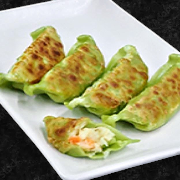 Best Pan-Seared Veggie Gyoza (6pcs) in Sheridan, OR