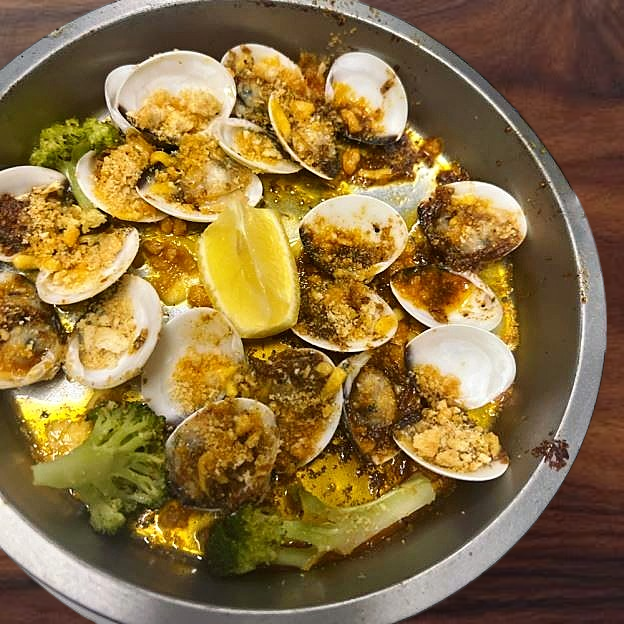 Best Clams in Shalimar, FL
