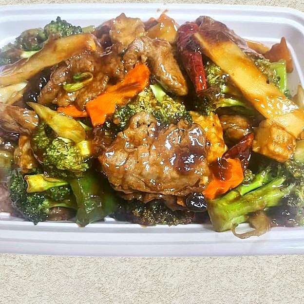 Best Crispy Hunan Beef in Brooklyn, NY