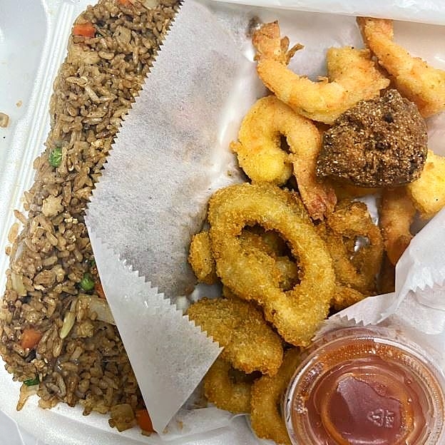 Best S8. 6pcs Shrimp + 10pcs Calamari in Greenville, NC