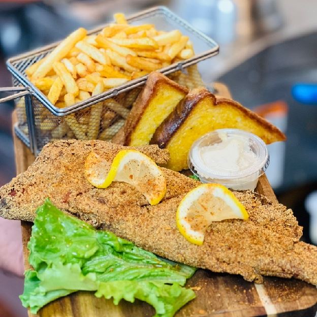 Best Whole Catfish Basket in Arlington, TX