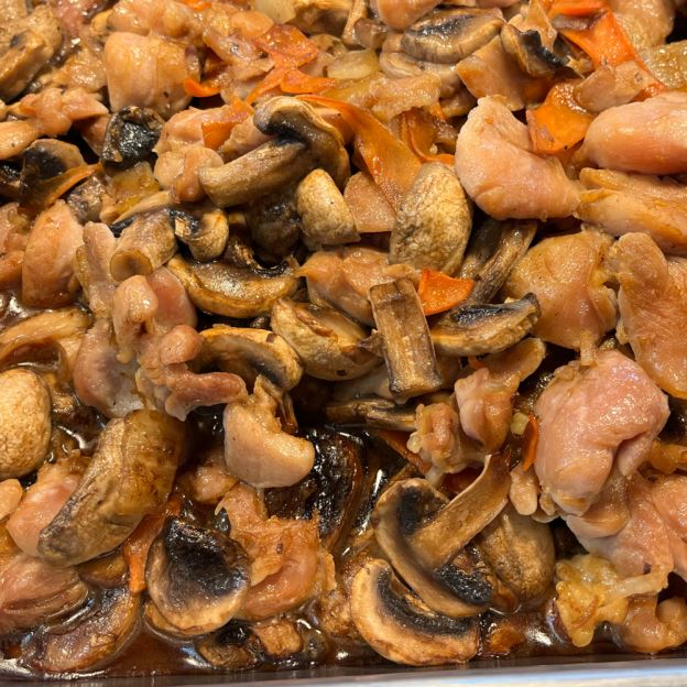Best Mushroom Chicken 8oz  蘑菇鸡 in El Monte, CA