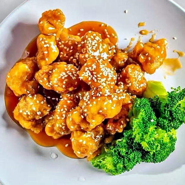 Best Sesame Chicken in Montgomery, AL