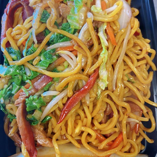 Best Roast Pork Lo Mein 叉烧捞面 in Phoenixville, PA
