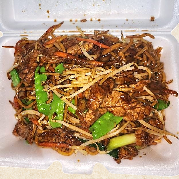 Best Beef Lo Mein in Dearborn Heights, MI
