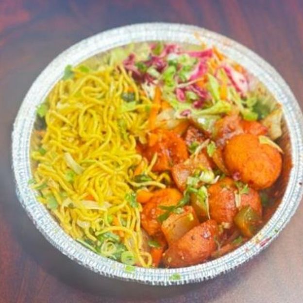 Best Veggie Noodle with Wo Ball Chilli Meal in Seattle, WA
