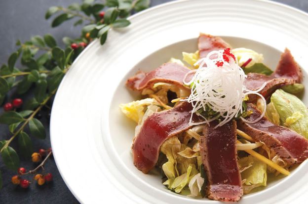 Best Pepper Tuna Sashimi Salad in Middle Village, NY