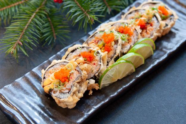 Best Volcano Roll (6) in Middle Village, NY