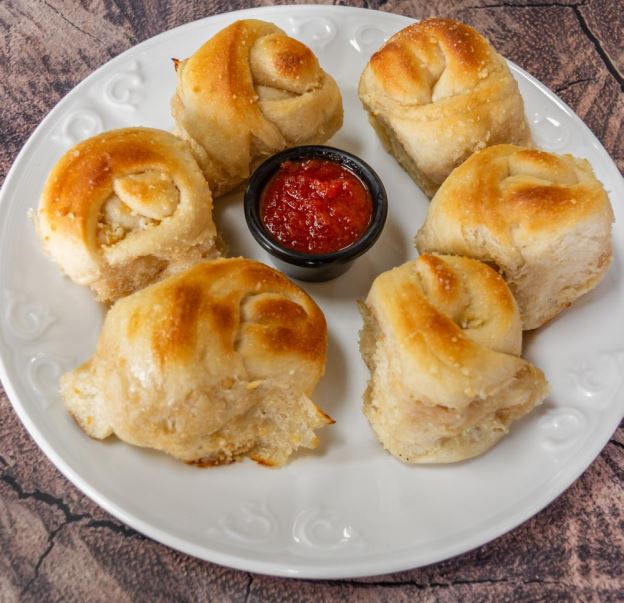 Best Garlic Knots (6 pcs) in Kissimmee, FL