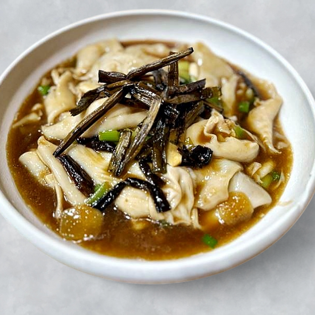 Best Grilled Green Onion W/Fish Maw/葱烧鱼肚 in Las Vegas, NV