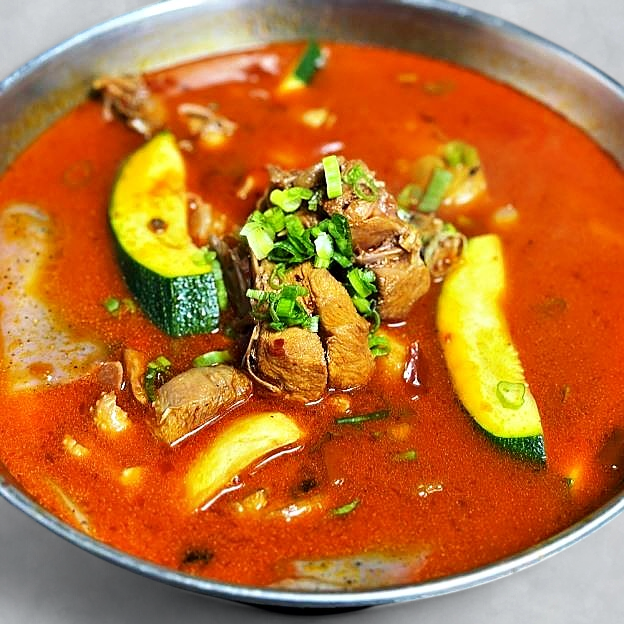Best Szechuan Spicy Chicken Stew W/Konjaku & Chayote(Hot Spicy)/招牌烧鸡公（中辣） in Las Vegas, NV