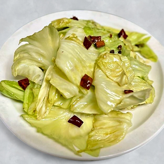 Best Stir-Fried Cabbage W/ Chili & Pepper (Spicy)/炝炒包心菜（小辣） in Las Vegas, NV