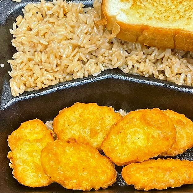 Best Chicken Nuggets Meal (6pc)（1 bread） in Winterville, NC