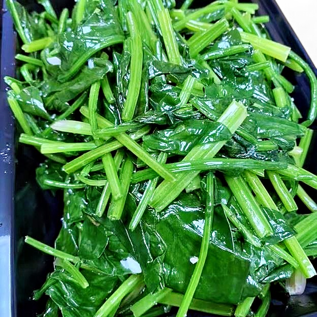 Best Spinach w. Fresh Garlic in Brooklyn, NY