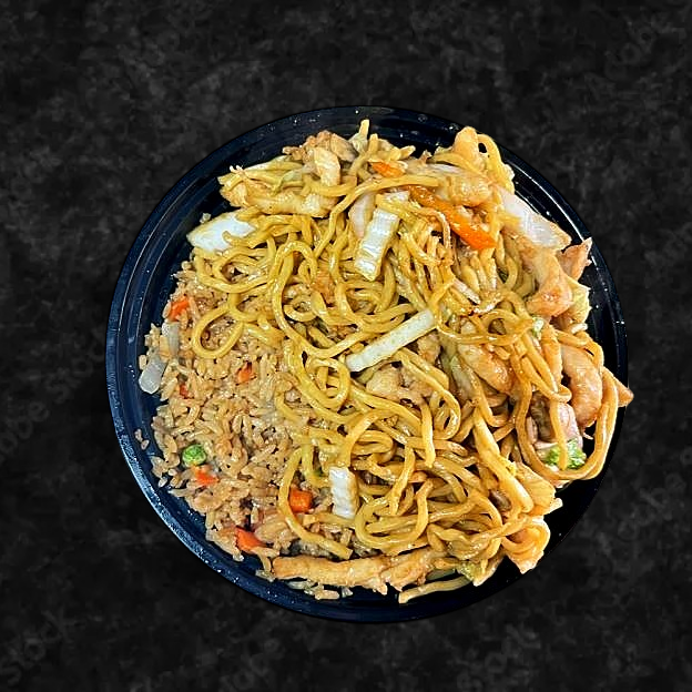 Best L5. Chicken Lo Mein (Lunch Special) 鸡捞面(午餐) in Avondale, PA