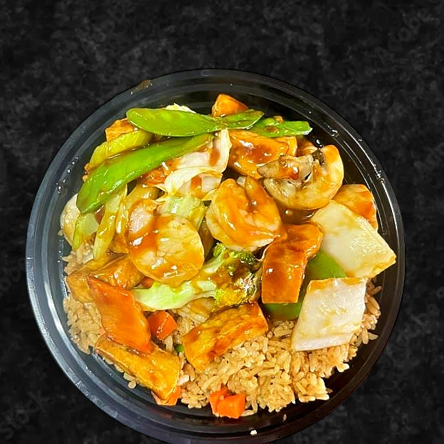 Best L9. Shrimp Mixed Vegetable w. Garlic Sauce (Lunch Special) 鱼香杂菜虾(午餐) in Avondale, PA