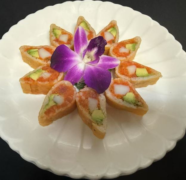 Best Spicy Girl Roll in Gulf Breeze, FL