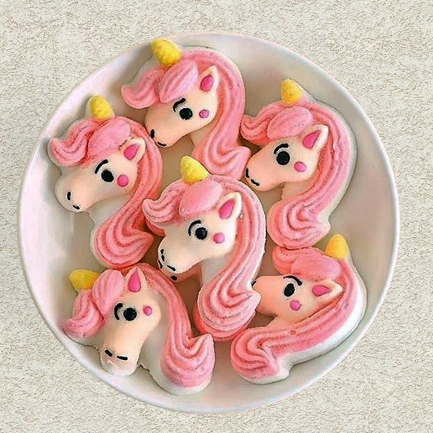 Best Pretty unicorn cotton candy in Kimberly, WI