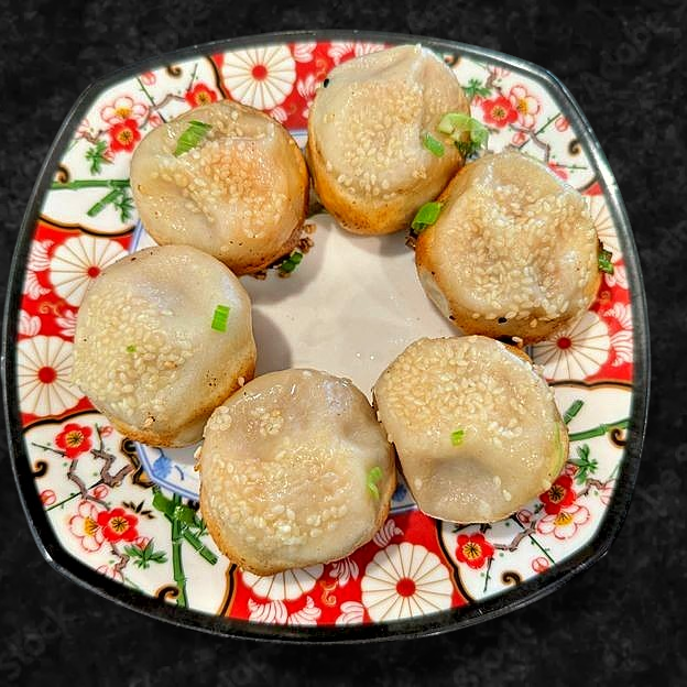 Best Shanghai Pan Fried Shrimp Pork Buns (6) in Newark, CA