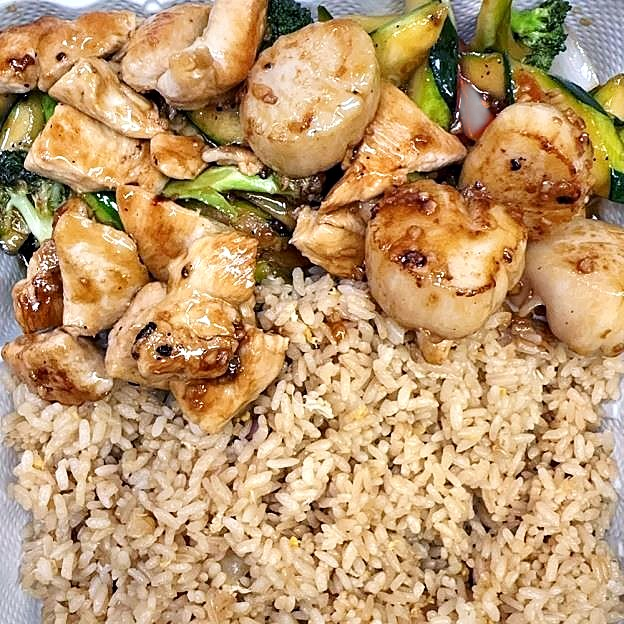 Best Hibachi Chicken & Scallops in Lakewood, OH