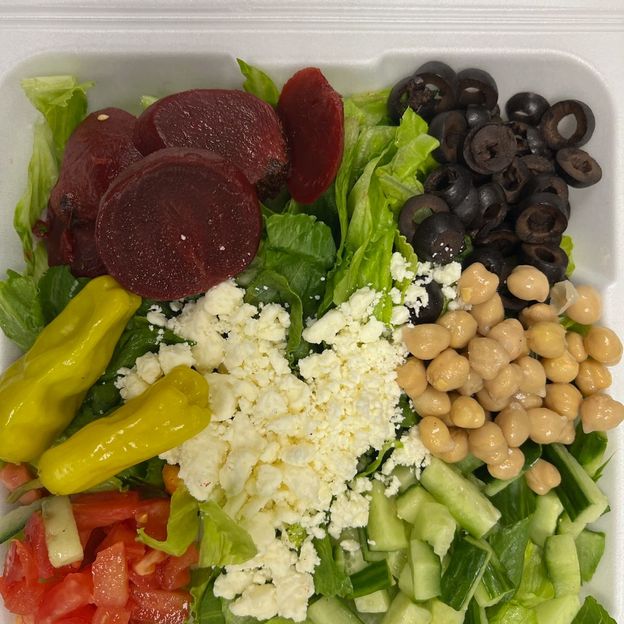 Best Greek Salad in Livonia, MI