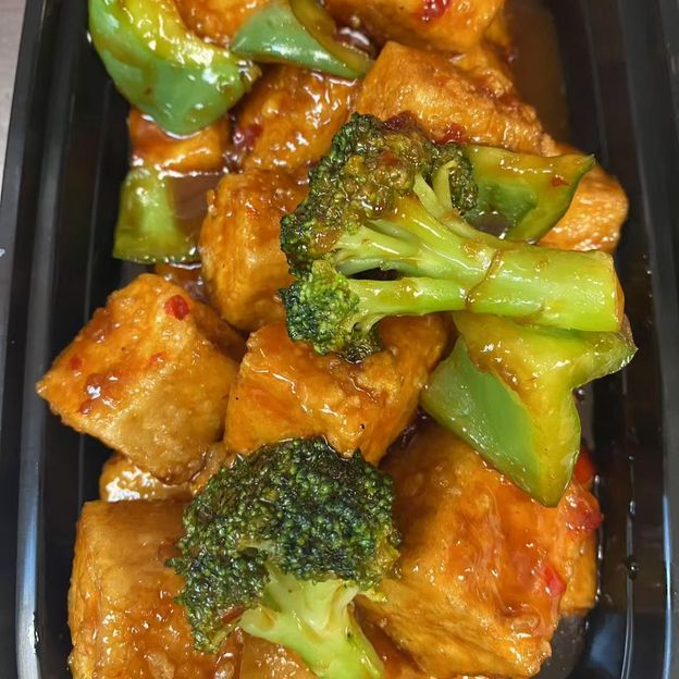 Best General Tso’s Tofu in Groton, CT