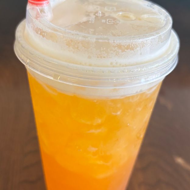Best Peach Fruit Tea in St Louis, MO