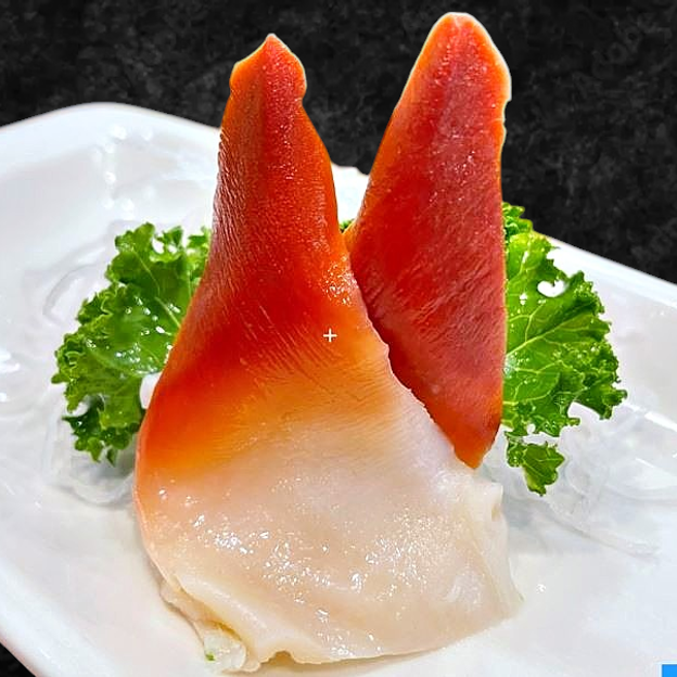 Best Surf Clam (2pcs) in Hillsdale, NJ