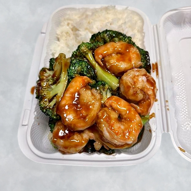 Best 97. Shrimp w. Broccoli in Philadelphia, PA