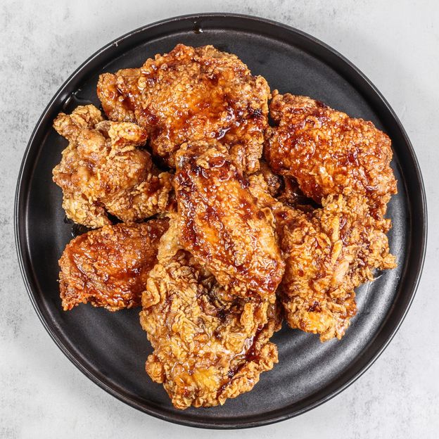 Best Soy Garlic Chicken 6 pcs in Kent, WA