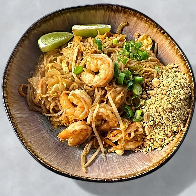 Best Shrimp pad thai in Savannah, GA
