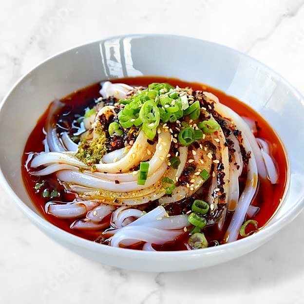 Best Thick Glass Noodle with Szechuan Sauce 成都凉粉 in Durham, NC