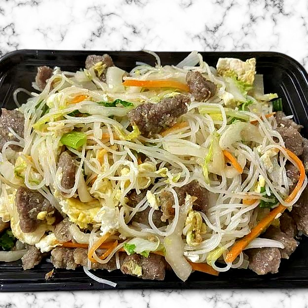 Best 26(R). Beef Chow Mei Fun in Flowood, MS