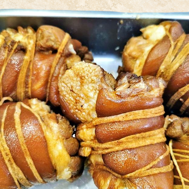 Best Braised Boneless Pork Shoulder 扎蹄 in Flushing, NY