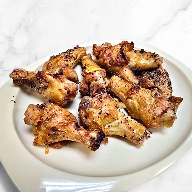 Best 8 pcs Bone-in Wings in Van Wert, OH