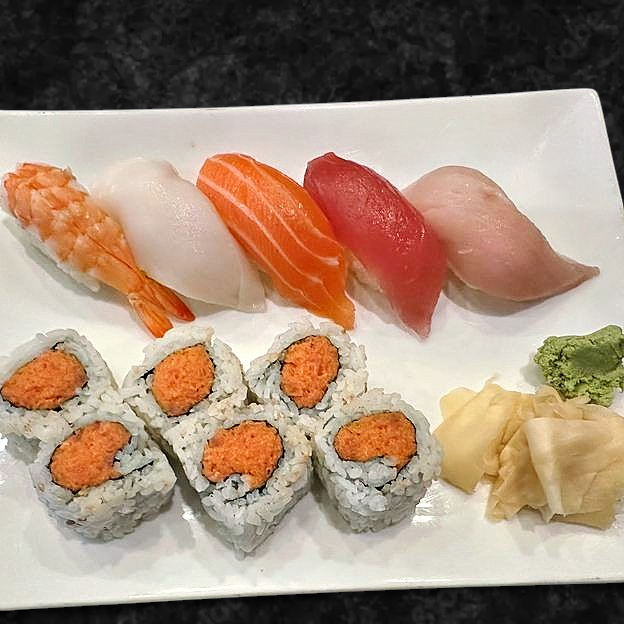 Best Sushi Lunch Special in Chicago, IL
