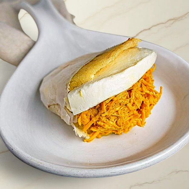 Best Arepa con Pollo Mechado y Queso in Miami, FL