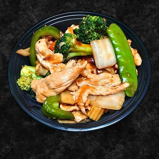 Best 69. Chicken w. Garlic Sauce 鱼香鸡 in Royal Palm Beach, FL