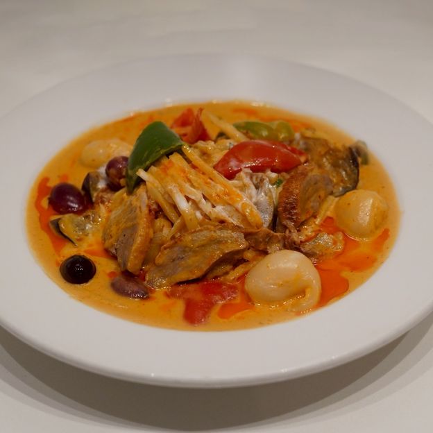 Best Roasted Duck in Red Curry Sauce in Portland, OR