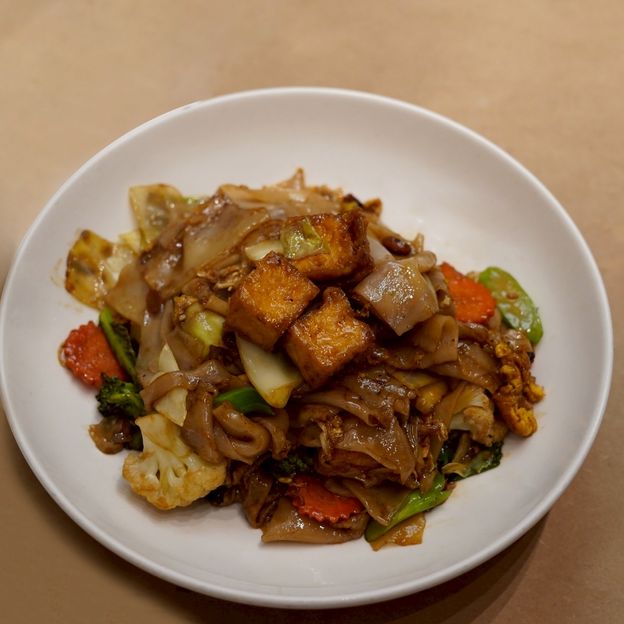 Best Pad See Ew in Portland, OR