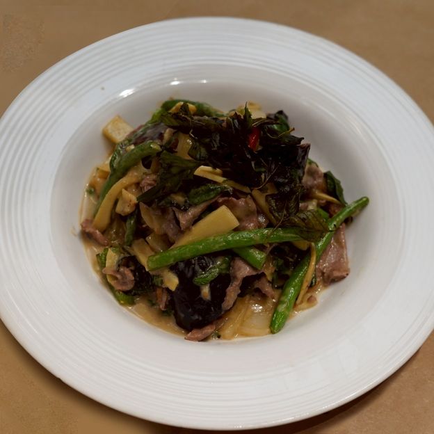 Best Stir Fried Green Curry Beef in Portland, OR