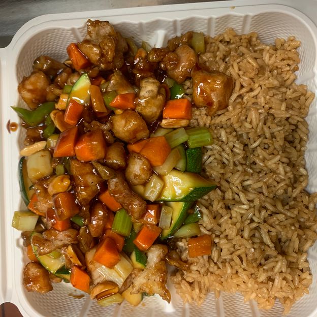 Best Cashew Nut Chicken腰果鸡 in Lilburn, GA